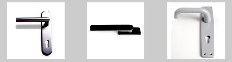 Standard handle options for folding sliding doors